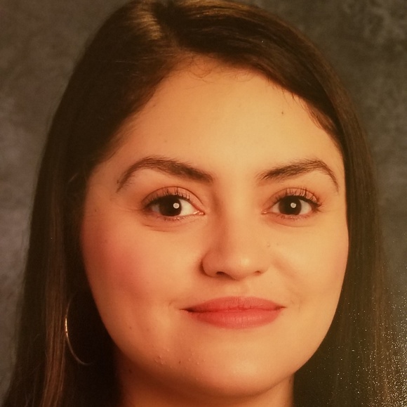 Meet your Posher, Lizeth - Picture 1 of 1